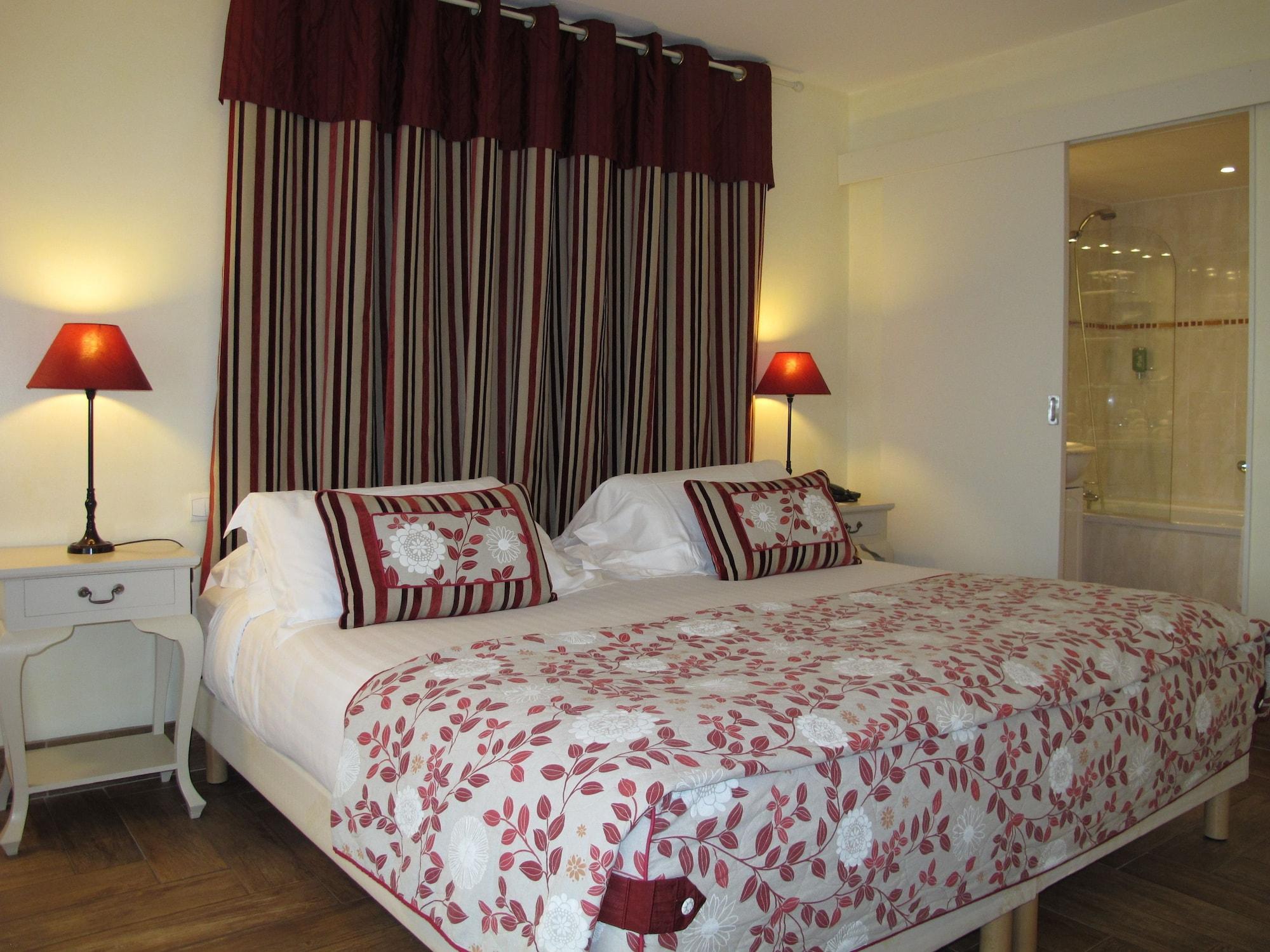Hotel Sanary, Soleil Et Jardin - Renovation Hiver 2024-25 Екстер'єр фото
