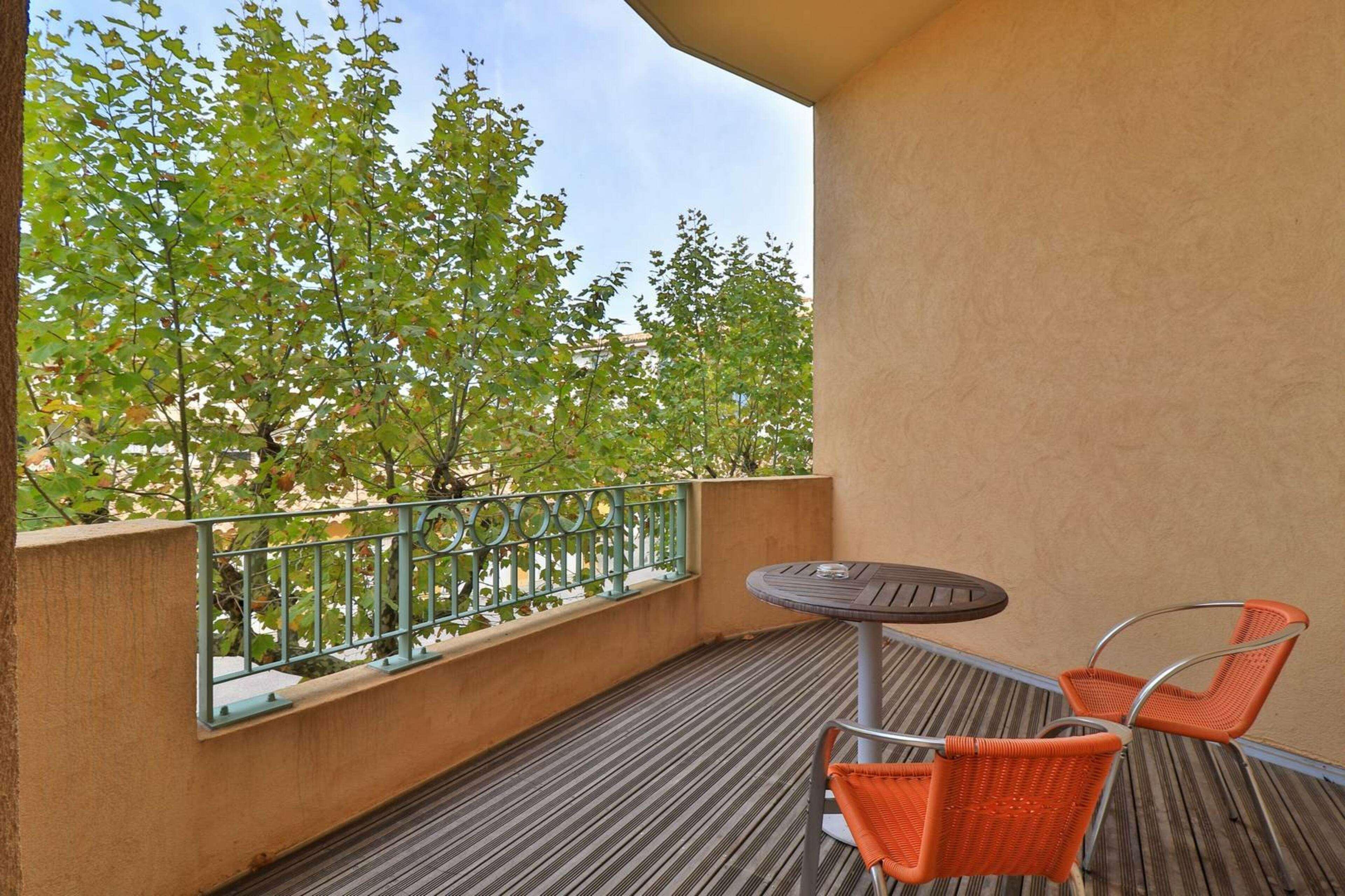 Hotel Sanary, Soleil Et Jardin - Renovation Hiver 2024-25 Екстер'єр фото